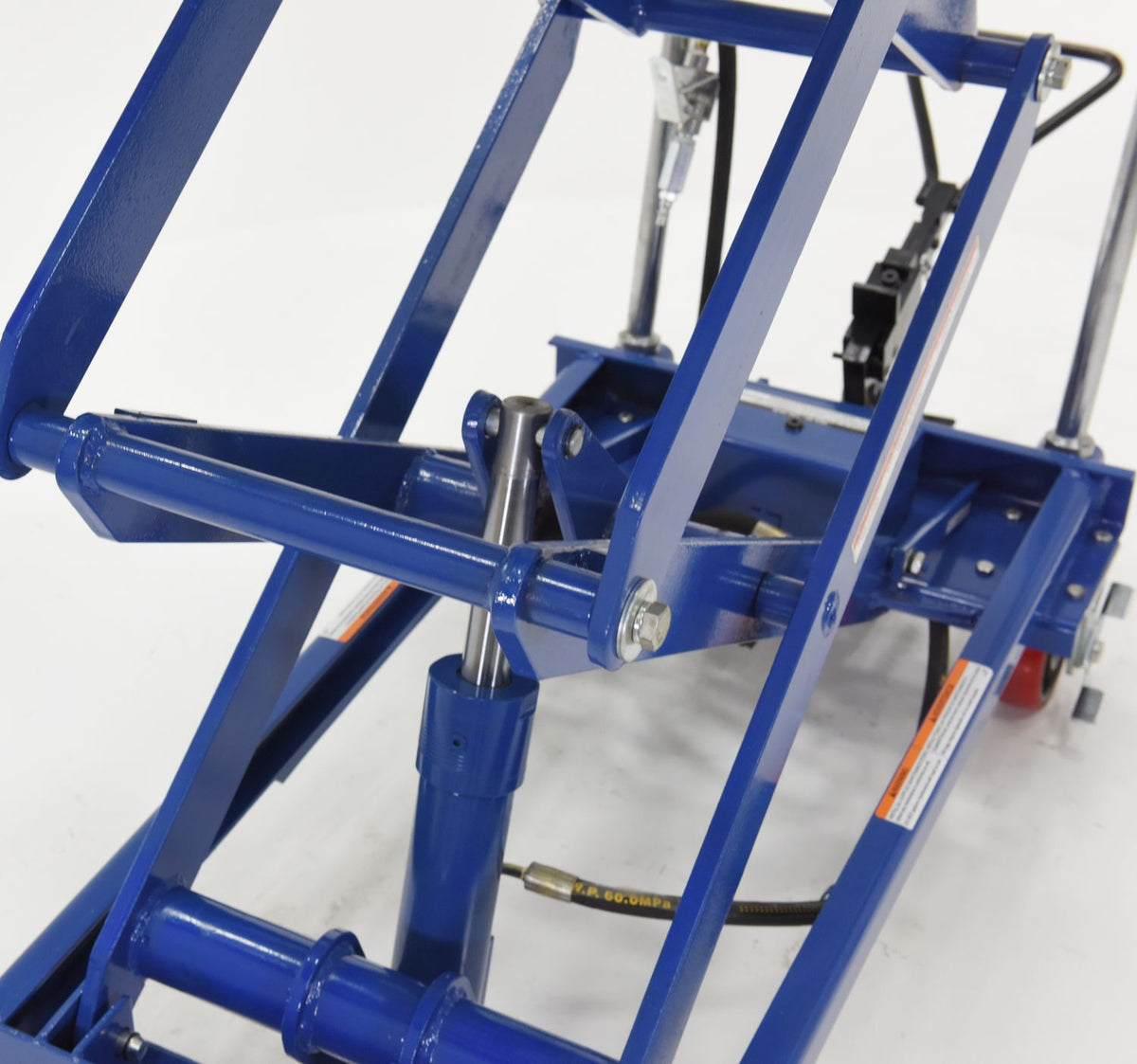 Vestil Manufacturing Corp Air Hydraulic Carts– – Now available at MTN Shop US. - imagen 6