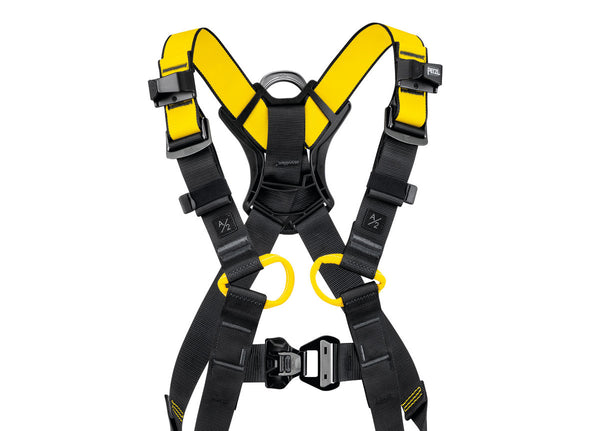 Petzl Newton Full Body Harness | International Version – The Petzl Newton Full body Harness is simple to use, comfortable, with numerous accessories and technically suitable to the requirements of the work they are designed. Certified to North American, European and Russian standards. Shop now. – Now available at MTN Shop US.
