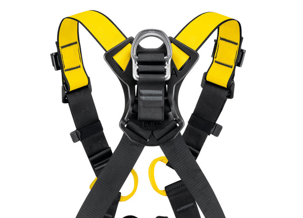 Petzl Newton Full Body Harness | International Version – The Petzl Newton Full body Harness is simple to use, comfortable, with numerous accessories and technically suitable to the requirements of the work they are designed. Certified to North American, European and Russian standards. Shop now. – Now available at MTN Shop US.