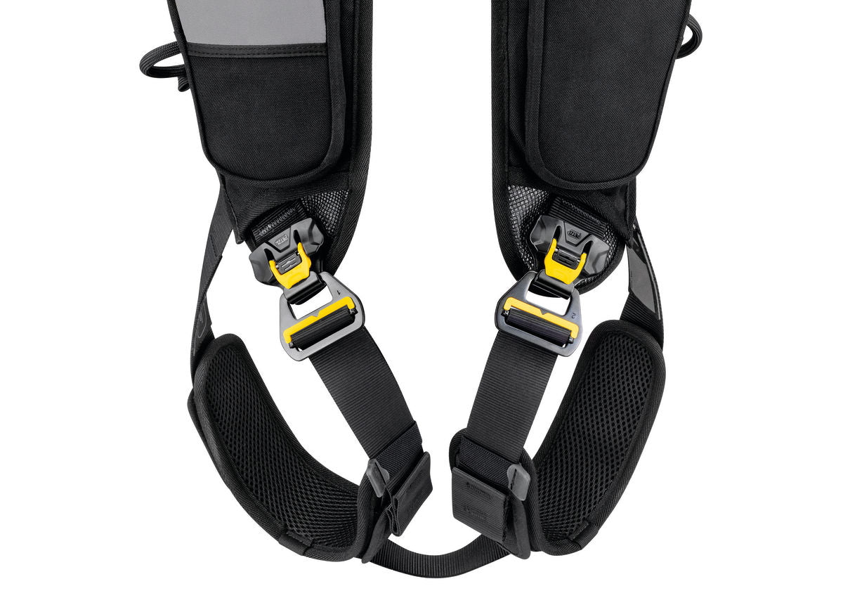 Petzl NEWTON Easyfit Harness International Version – The Petzl AVAO® SIT FAST Work Positioning and Suspension Seat Harness is designed for greater comfort in all situations. Lightweight & breathable to maximize air flow. Available in multiple sizes. Shop now. – Now available at MTN Shop US. - imagen 4