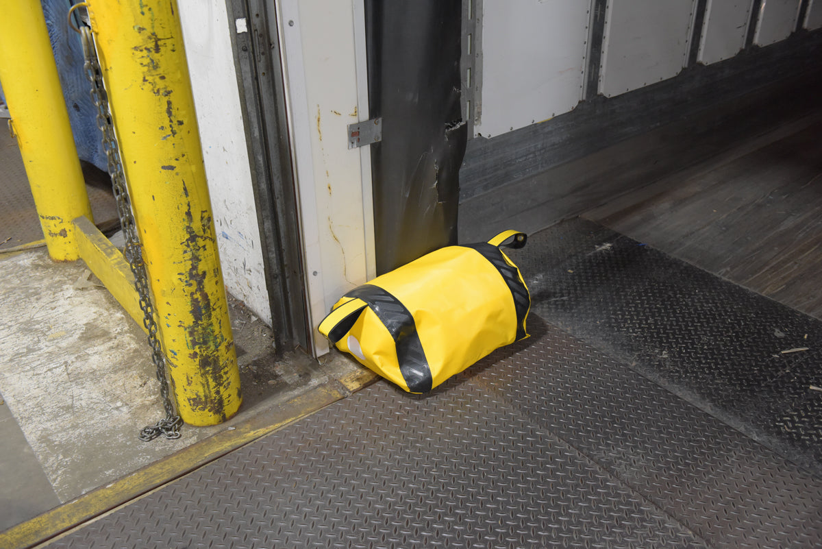 Vestil Manufacturing Corp Dock Seal Draft Blockers– – Now available at MTN Shop US. - imagen 4