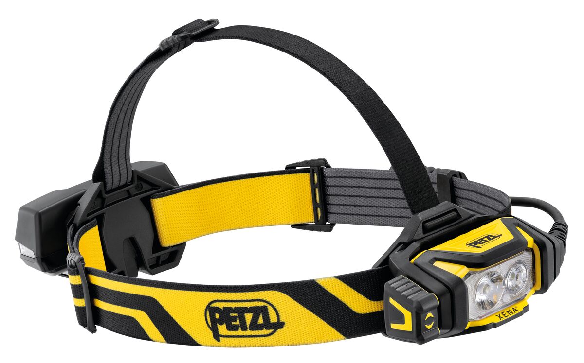 Compact and powerful Petzl XENA® headlamp. - imagen 4