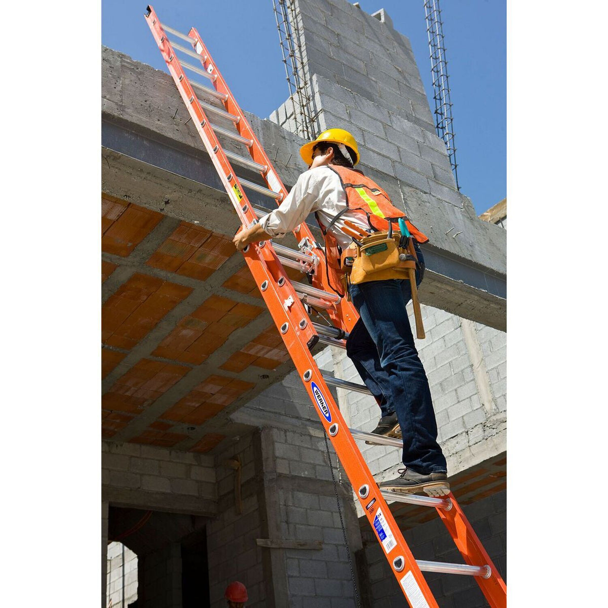 Vestil Manufacturing Corp Fiberglass Extension Ladders with Aluminum Rungs– – Now available at MTN Shop US. - imagen 4