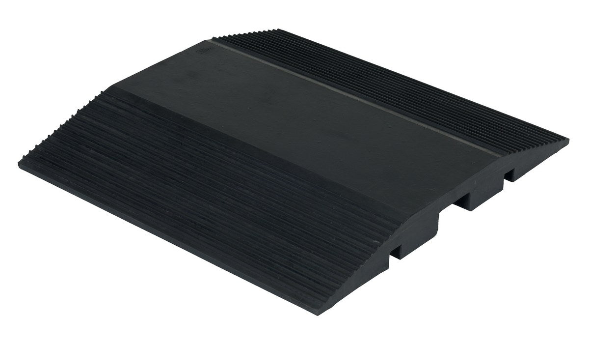 Vestil Manufacturing Corp Molded Rubber Hose & Cable Crossovers– – Now available at MTN Shop US. - imagen 3