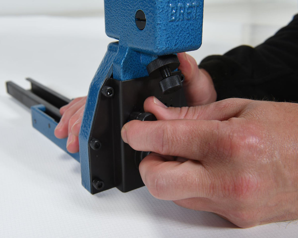 Vestil Manufacturing Corp Carton & Box Staplers– – Now available at MTN Shop US. - imagen 6