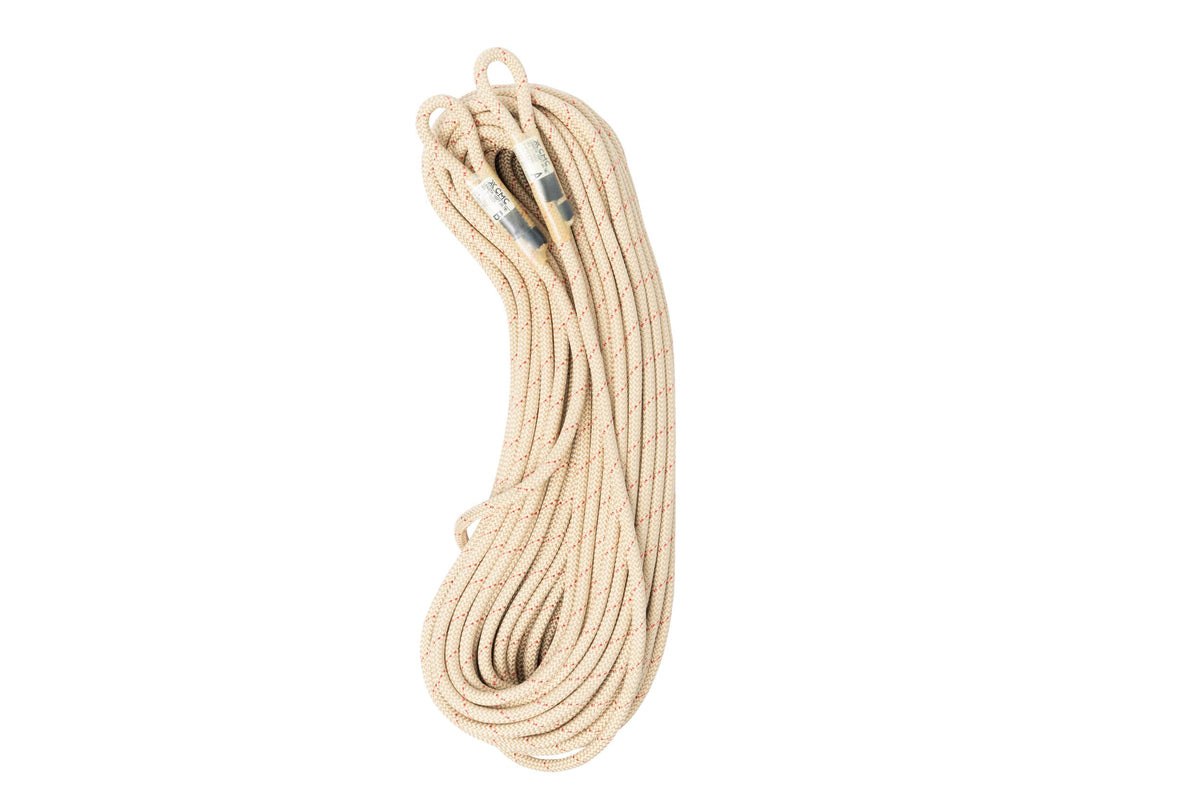 CMC T95 Technical Rescue Rope, technical rescue rope for rope access and rescue, close-up detail - imagen 6