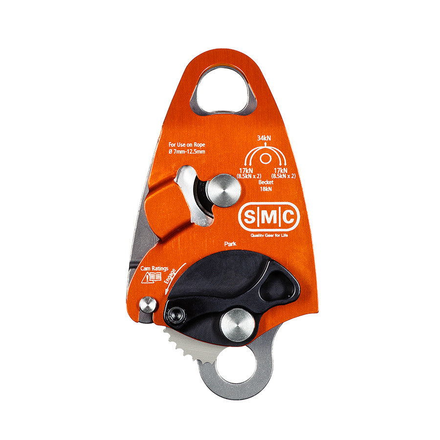 PMI SMC Advance Tech HX Pulley– The SMC Advance Tech HX Pulley is ideal when a small mechanical advantage system is used for rescue. Integrated cam provides immediate progress capture. 7mm - 12.5mm rope – Now available at MTN Shop US. - imagen 2