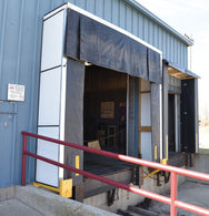 Vestil Manufacturing Corp Dock Shelters– – Now available at MTN Shop US. - imagen 3
