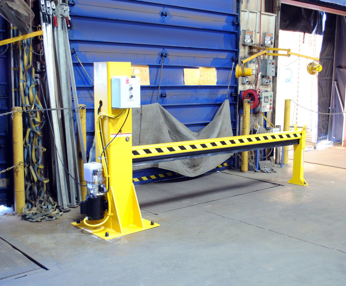 Vestil Manufacturing Corp Dock Barricades– – Now available at MTN Shop US. - imagen 7