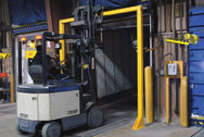 Barreras de advertencia económicas para puertas basculantes de Vestil Manufacturing Corp– – Ahora disponibles en MTN Shop US. - imagen 4