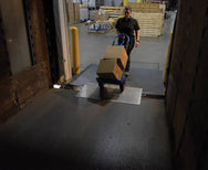 Vestil Manufacturing Corp Aluminum Economizer Dockplates– – Now available at MTN Shop US. - imagen 6