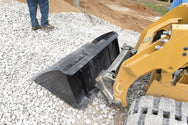Vestil Manufacturing Corp Skid Steer Buckets– – Now available at MTN Shop US. - imagen 2