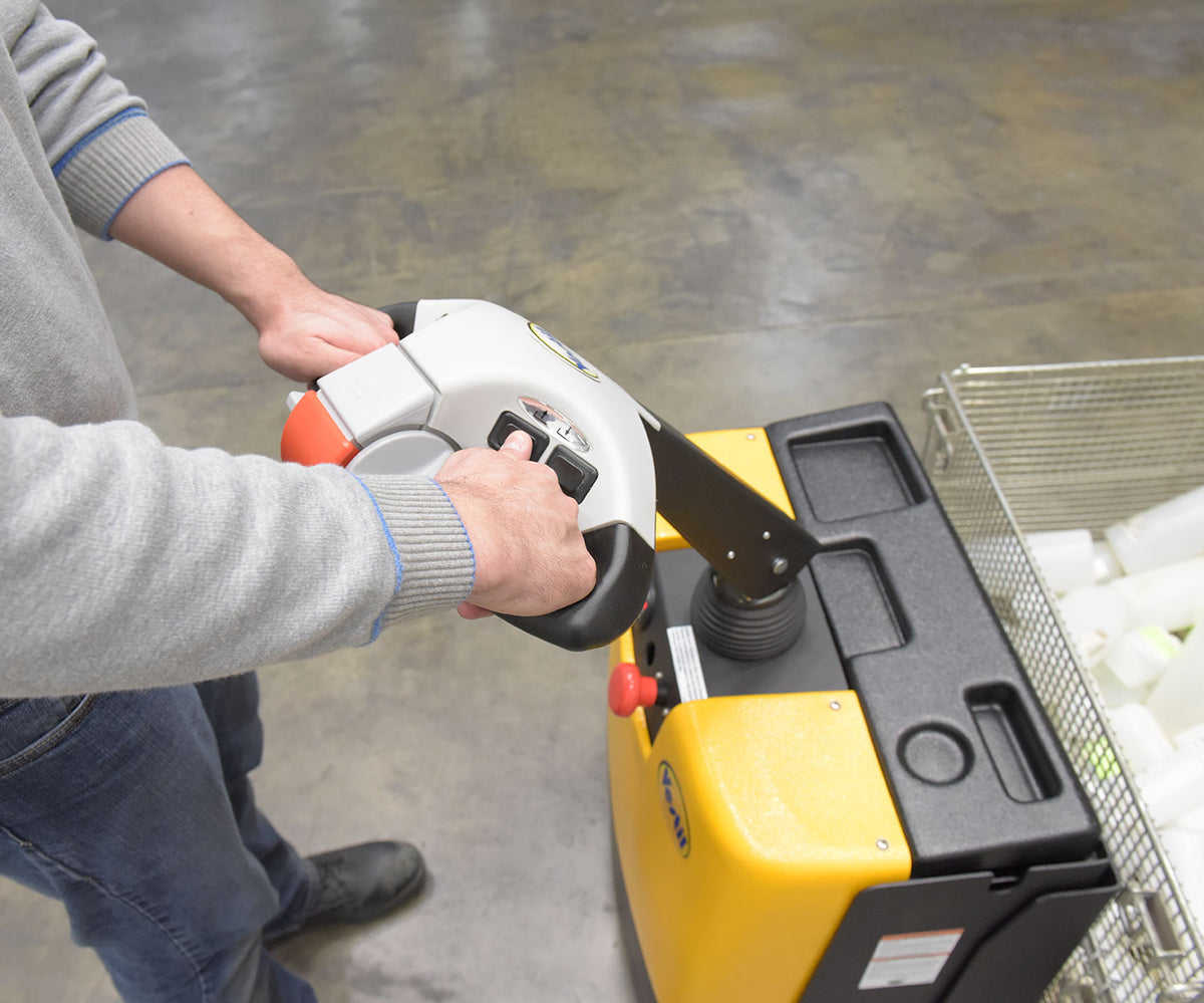 Vestil Manufacturing Corp Electric Pallet Truck with Single Fork– – Now available at MTN Shop US. - imagen 5