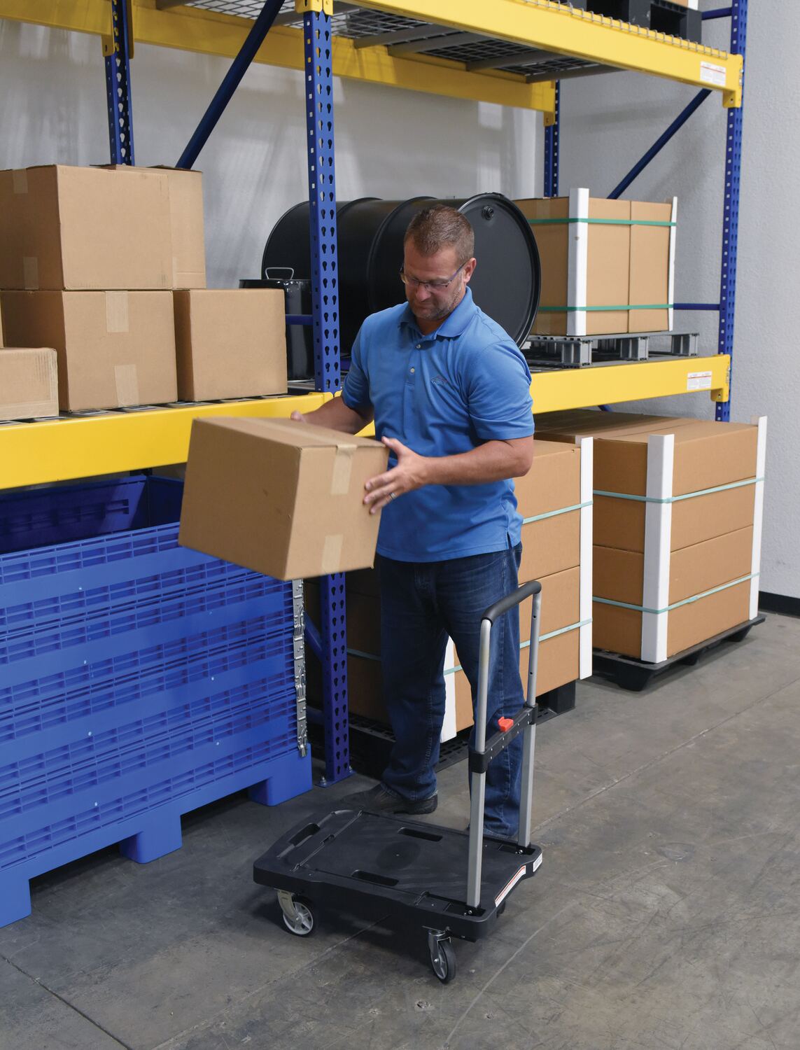 Vestil Manufacturing Corp Fold-Flat Plastic Cart– – Now available at MTN Shop US. - imagen 7