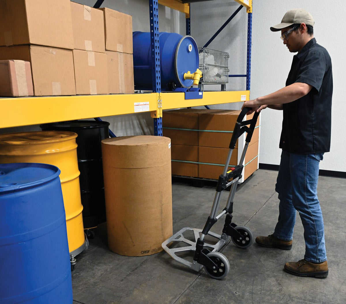 Vestil Manufacturing Corp Foldaway Hand Trucks– – Now available at MTN Shop US. - imagen 7