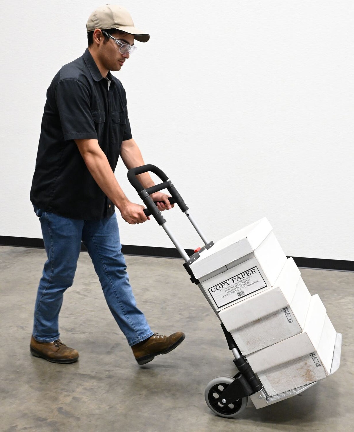 Vestil Manufacturing Corp Foldaway Hand Trucks– – Now available at MTN Shop US. - imagen 5