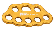 Placa Petzl Paw Rigging (táctica): disponible en tres tamaños. La placa de montaje PAW sirve para organizar la estación de trabajo y crear sistemas de anclajes múltiples. – Ahora disponible en MTN Shop US. - imagen 7