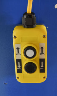 Vestil Manufacturing Corp Electric/Hydraulic Box Dumpers– – Now available at MTN Shop US. - imagen 3