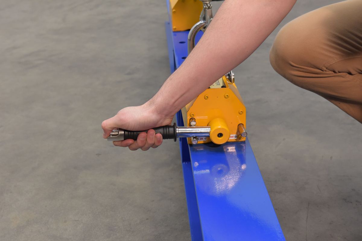 Vestil Manufacturing Corp Magnetic Spreader Beams– – Now available at MTN Shop US. - imagen 4