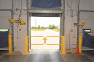 Vestil Manufacturing Corp Swivel Dock Gates– – Now available at MTN Shop US. - imagen 2