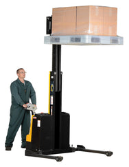 Vestil Manufacturing Corp Narrow Mast Stackers with Powered Drive and Powered Lift– – Now available at MTN Shop US. - imagen 2