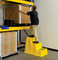 Vestil Manufacturing Corp Step Poly Nestable– – Now available at MTN Shop US. - imagen 6