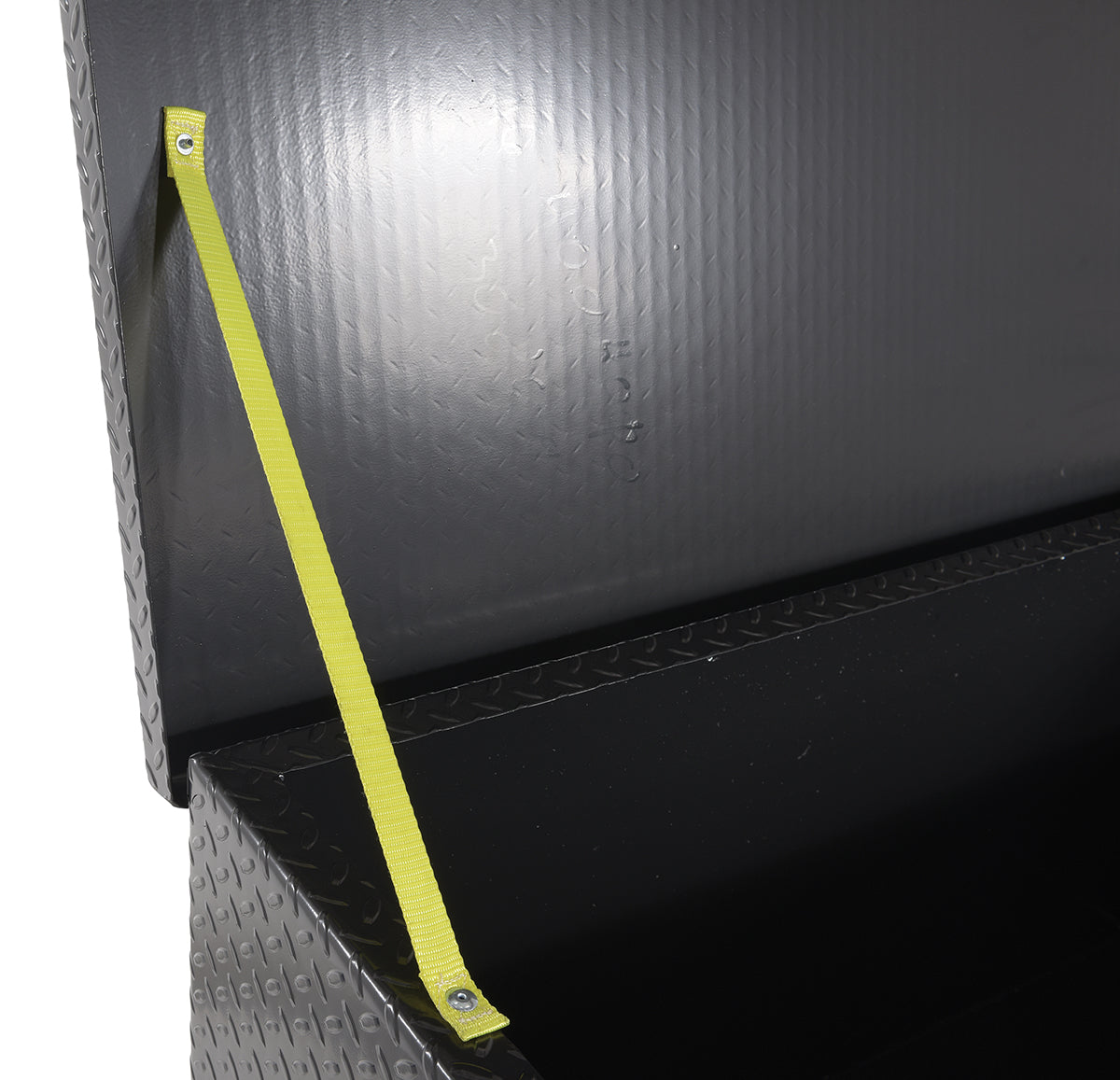 Vestil Manufacturing Corp Steel Tread Plate Portable Tool Boxes– – Now available at MTN Shop US. - imagen 6