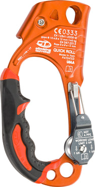 CMC Quick Roll Ascender, ascendedor con mango y polea integrada, SKU 343059, mostrado en uso - imagen 7