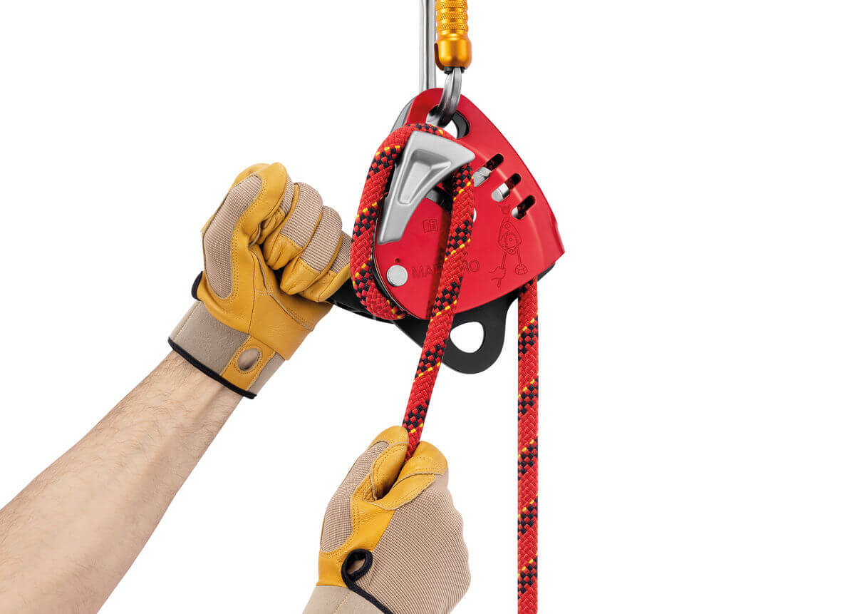 Petzl MAESTRO® L Descender/Belay Device - Ergonomic Handle and Integrated Brake - imagen 4