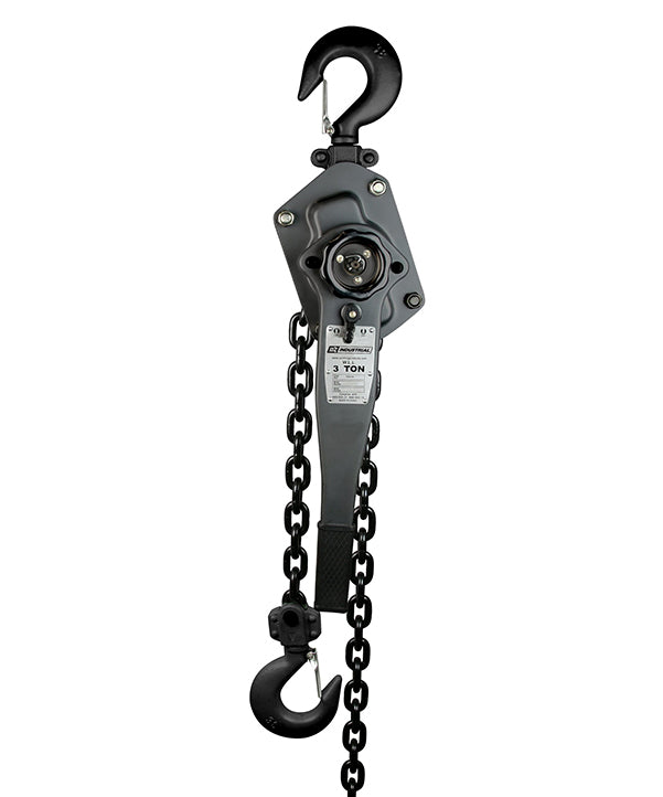 OZ Lifting Industrial Lever Hoist– The Oz Lifting industrial lever hoist is an all steel constructed, lever operated hoist with lifting capacities of 0.75 ton, 1.5 ton and 3 ton, and an aluminum construction 0.25 ton model. The hoist uses a 100% load tested grade 80 alloy chain and features fully enclosed gearing for protection against contaminants and debris. The hoist has load sheave bearings and a long lasting powder coated finish. The steel handle has a rubber grip for easy control and grip. The hoist a - imagen 4