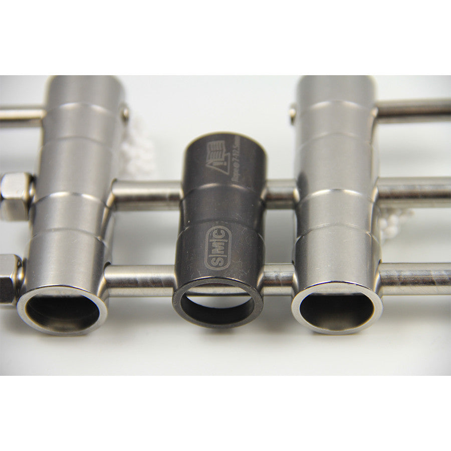 PMI SMC Brake Rack – Micro U Rack Stainless Steel w/ Bars– The SMC Micro U Rack is the smallest and most lightweight of all SMC Rappel Racks. This rack is best suited for sport climbing, caving and for long rappel scenarios – Now available at MTN Shop US. - imagen 3