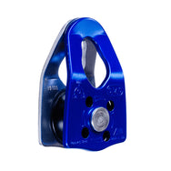 PMI SMC CRx Crevasse Rescue Pulley– The SMC CRx Pulley small yet strong and efficient. Includes prusik minding capability for use in a 2-to-1 C-system or a 3-to-1 Z-system. Supports rope up to 1/2" – Now available at MTN Shop US. - imagen 2