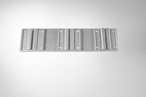 TLS Track Hanger– – Now available at MTN Shop US. - imagen 3